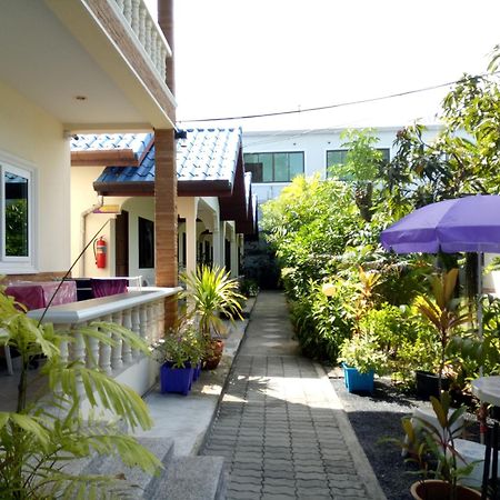 Wattana Bungalow Nai Yang Beach 외부 사진