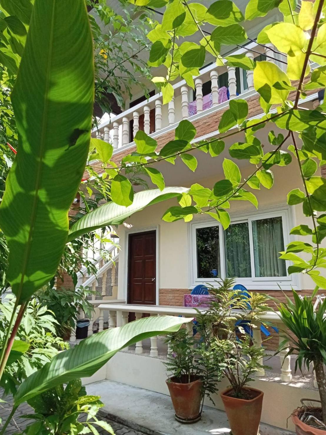 Wattana Bungalow Nai Yang Beach 외부 사진
