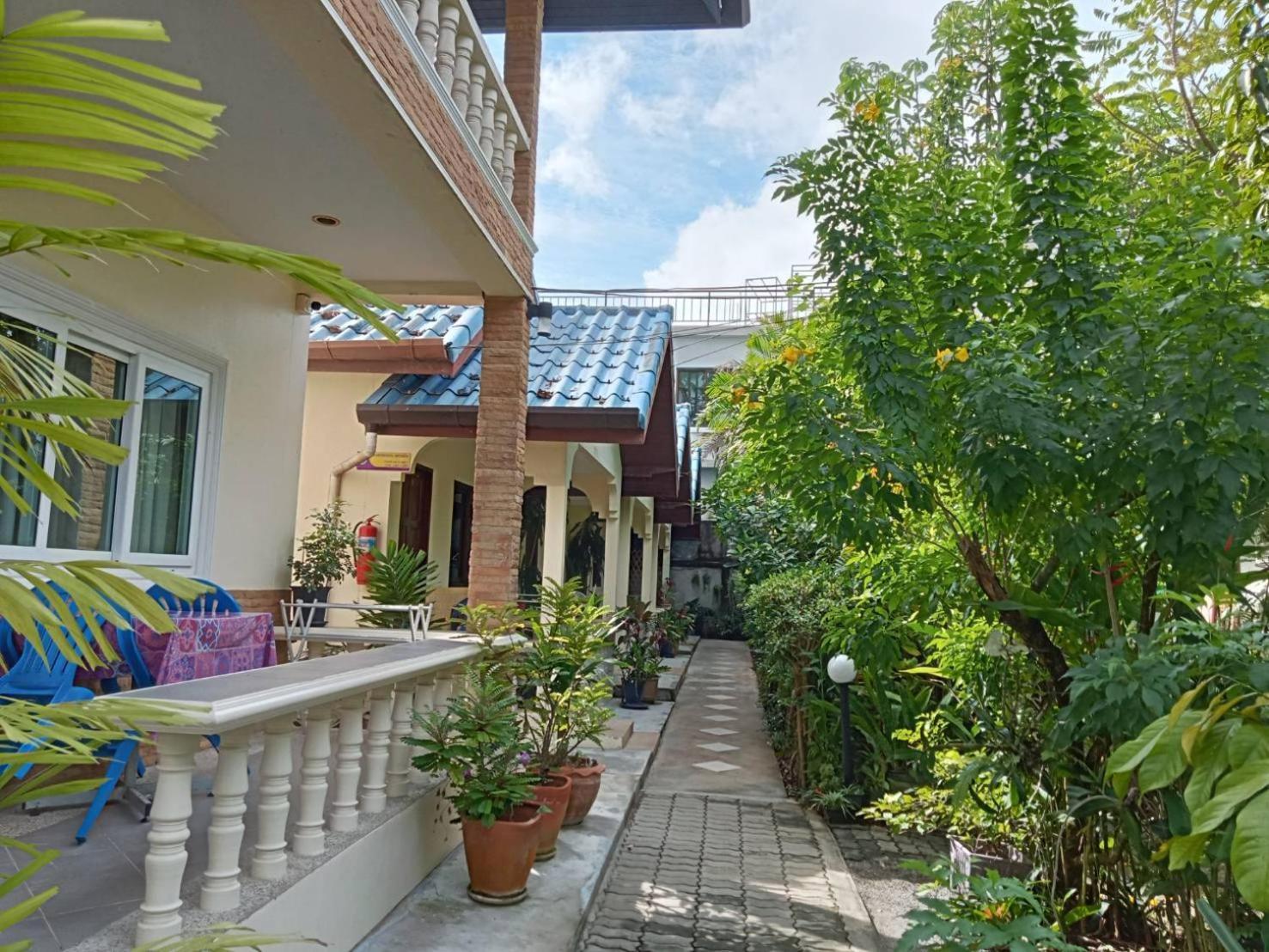 Wattana Bungalow Nai Yang Beach 외부 사진