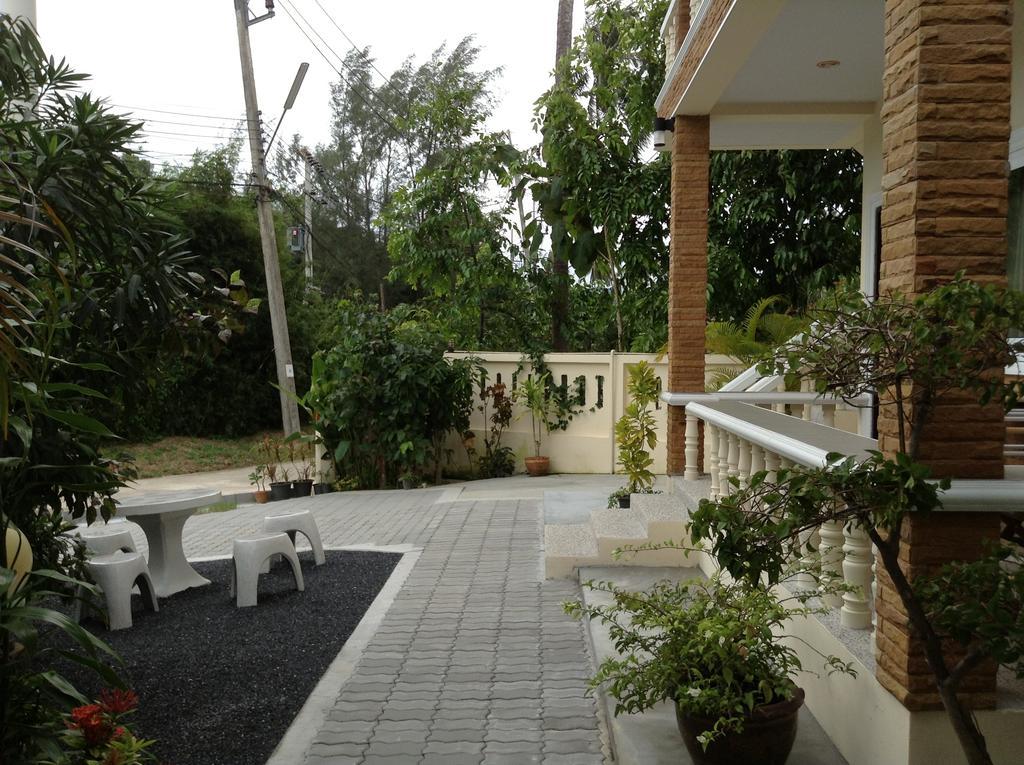Wattana Bungalow Nai Yang Beach 외부 사진