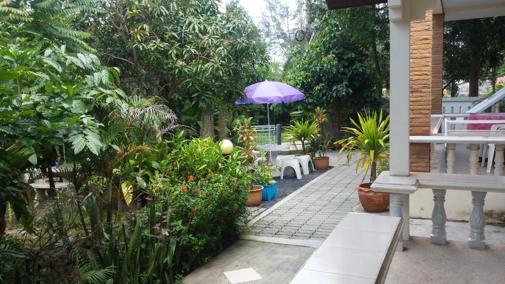 Wattana Bungalow Nai Yang Beach 외부 사진